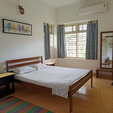 Srinekatan Heritage Villa Homestay Ахмедабад Екстер'єр фото