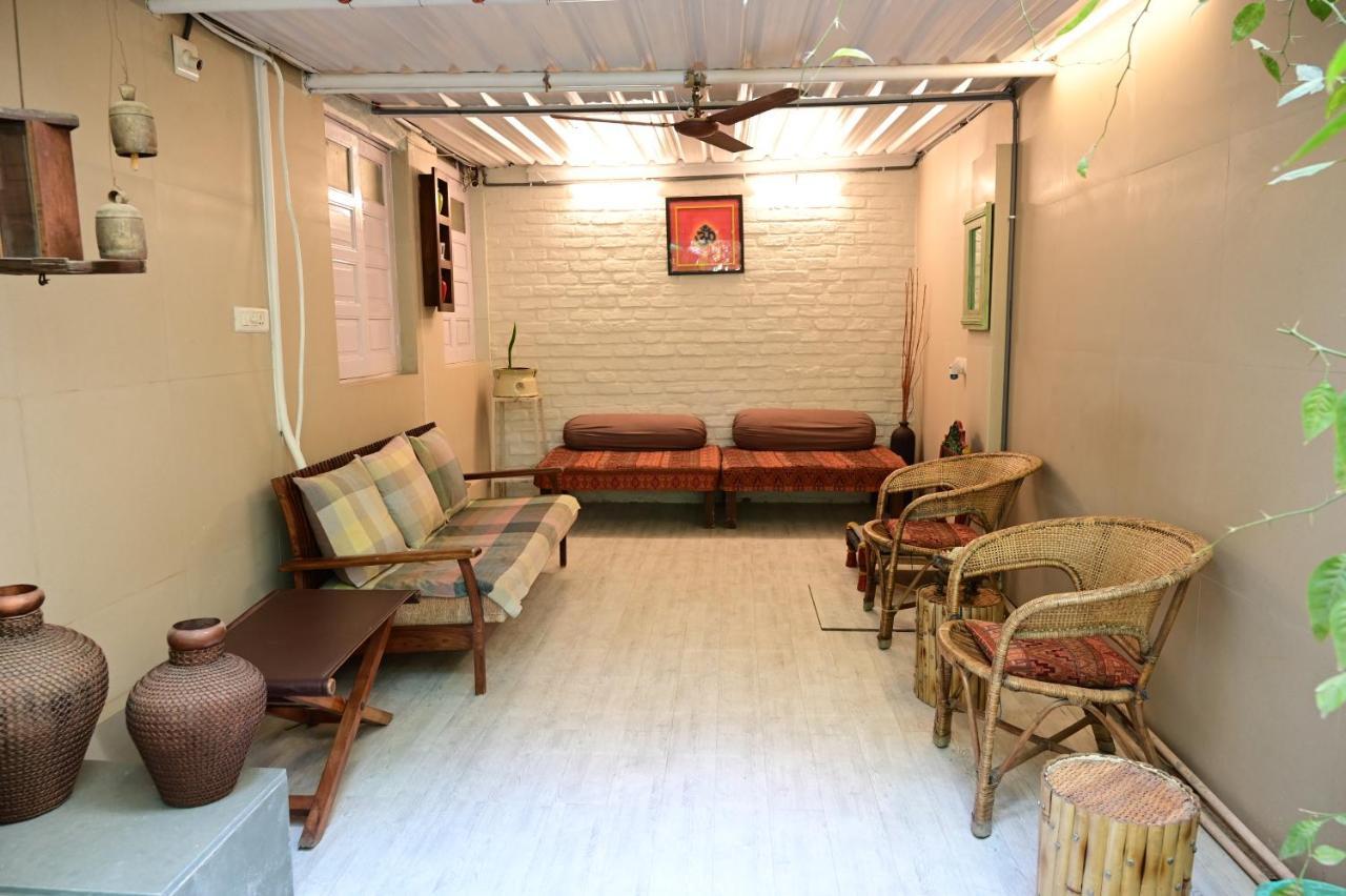 Srinekatan Heritage Villa Homestay Ахмедабад Екстер'єр фото