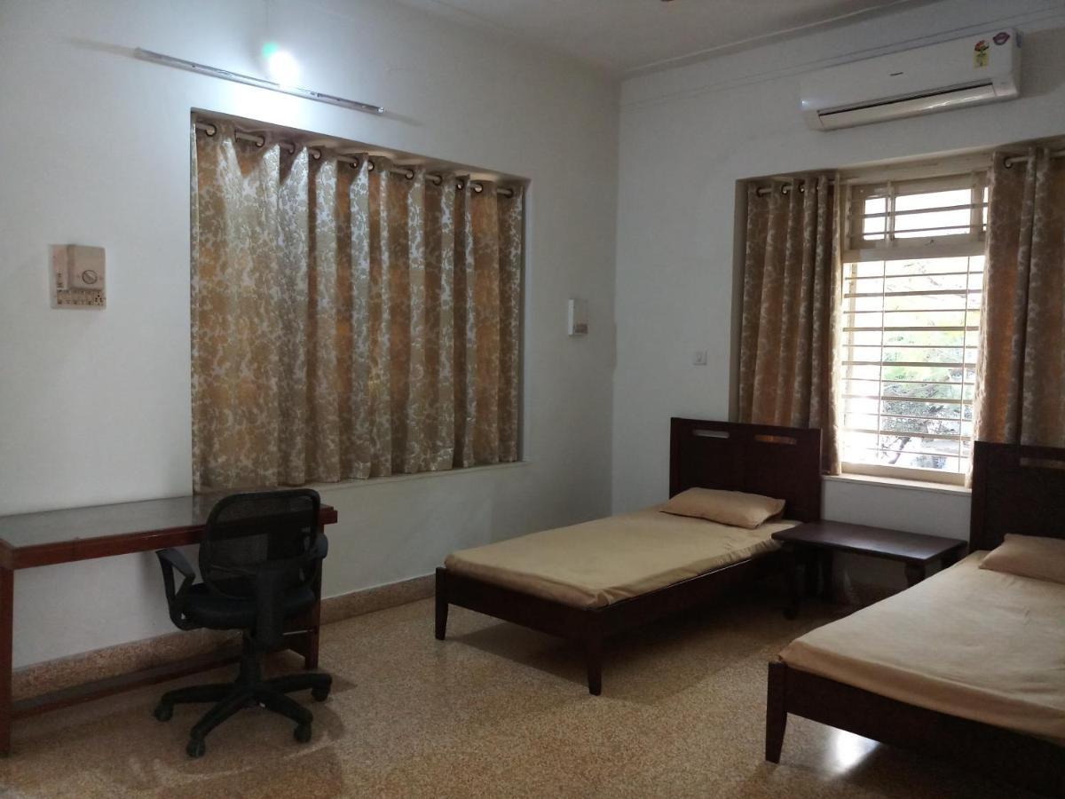 Srinekatan Heritage Villa Homestay Ахмедабад Екстер'єр фото